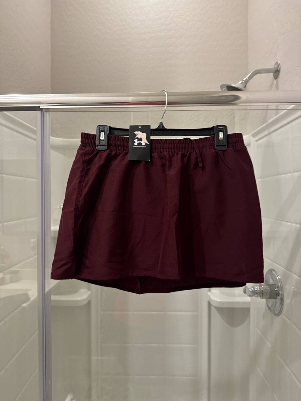 Women’s Maroon Athletic Skort new